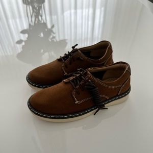 Johnston & Murphy Toddler Boys McGuffey Plain Toe Shoe size 10 M